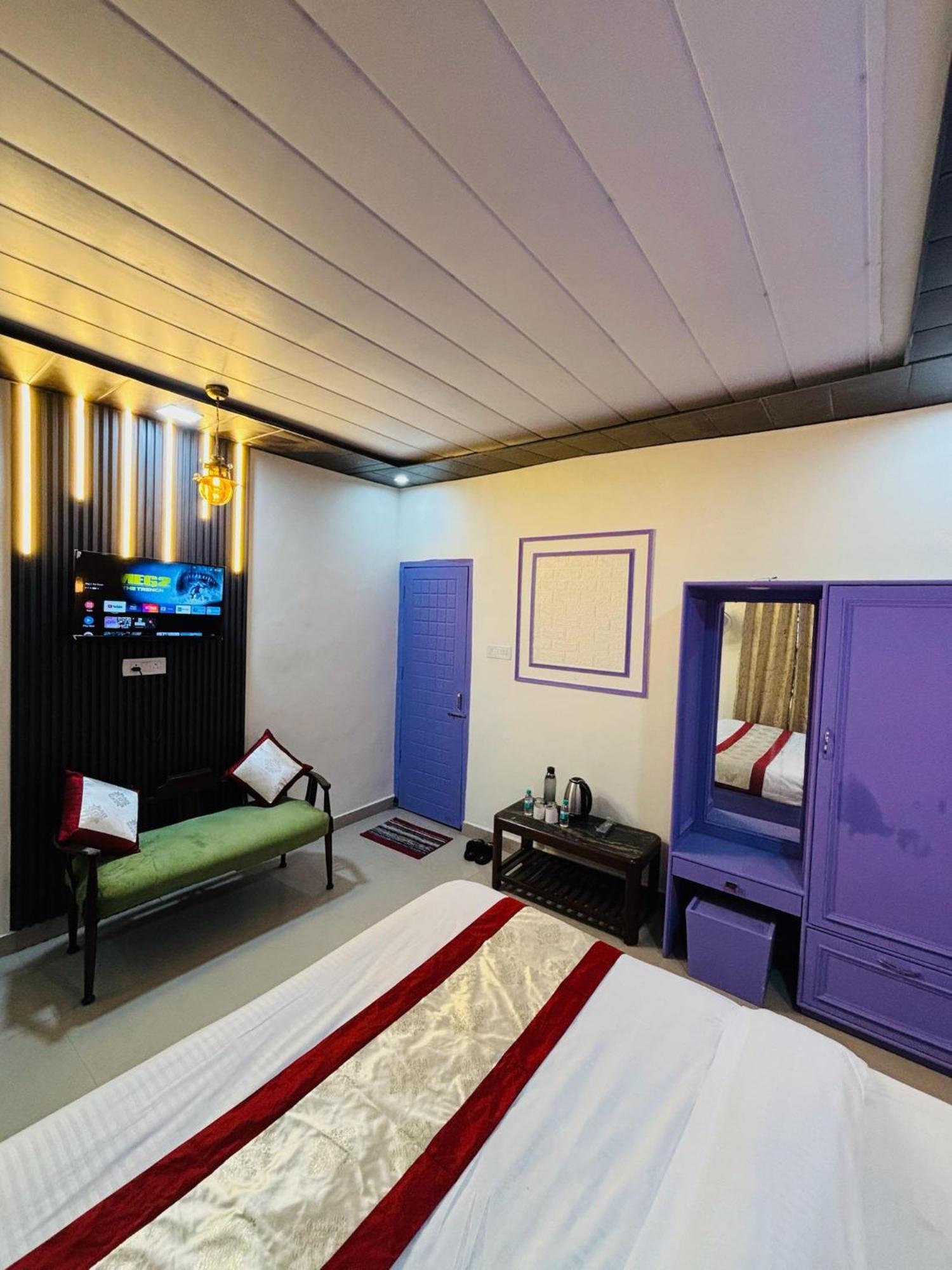 Hotel Amar Масурі Екстер'єр фото
